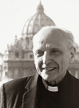 ペドロ・アルペ神父の写真